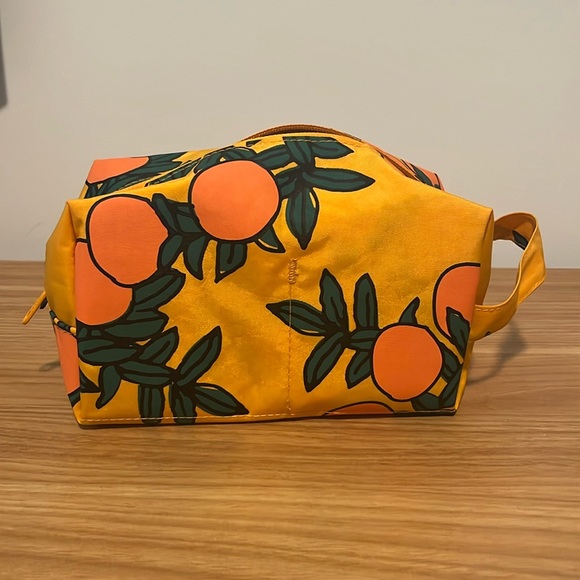 Baggu Dopp Kit - Orange Trees - Picture 1 of 10